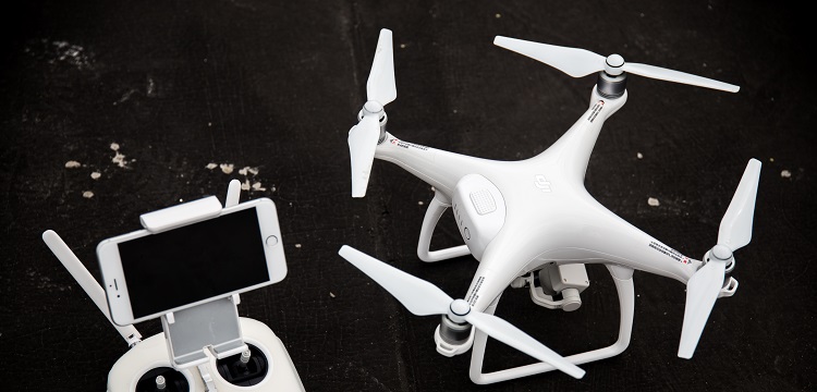 我是做檢測行業(yè)的大客戶銷售，在新能源的光伏、儲能和充電樁方面做市場去哪里找客戶呢 ?智能充電樁相比傳統(tǒng)充電樁有哪些優(yōu)勢 